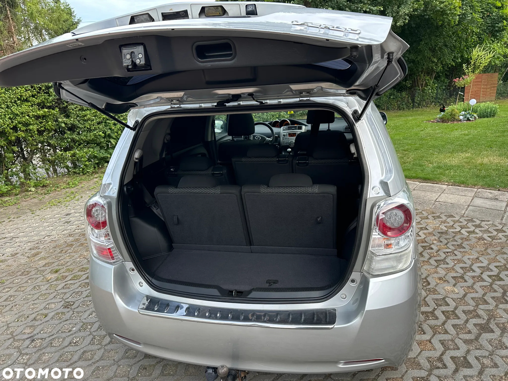 Toyota Verso 2.0 D-4D Luna 7os - 31