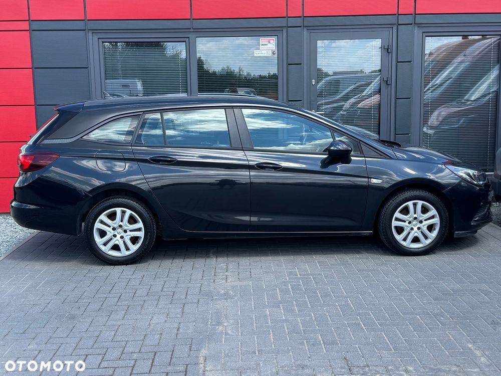 Opel Astra 1.6 CDTI Sport - 4