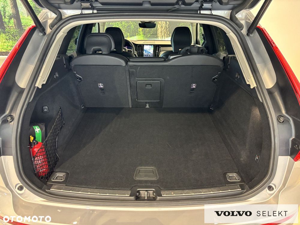 Volvo XC 60 - 25