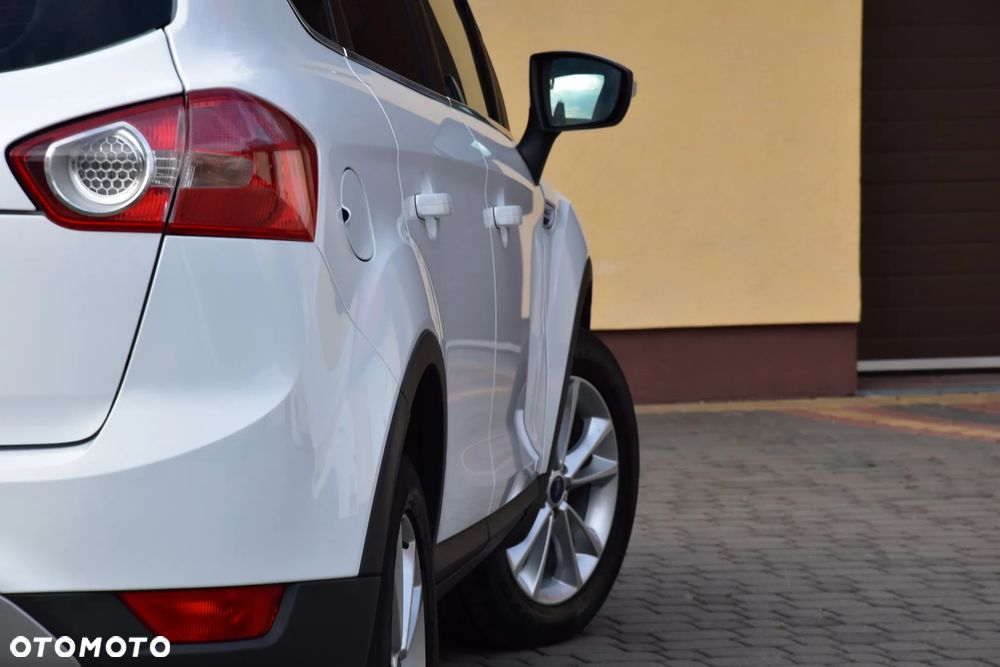 Ford Kuga 2.0 TDCi 4x4 Titanium - 8