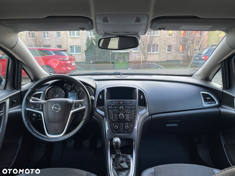 Opel Astra 1.7 CDTI Cosmo - 18