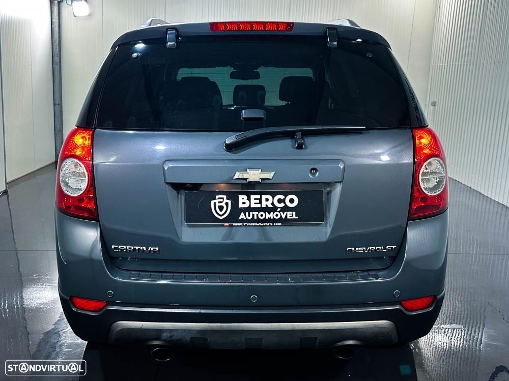 Chevrolet Captiva 2.2 VCDi Seven 7L - 6