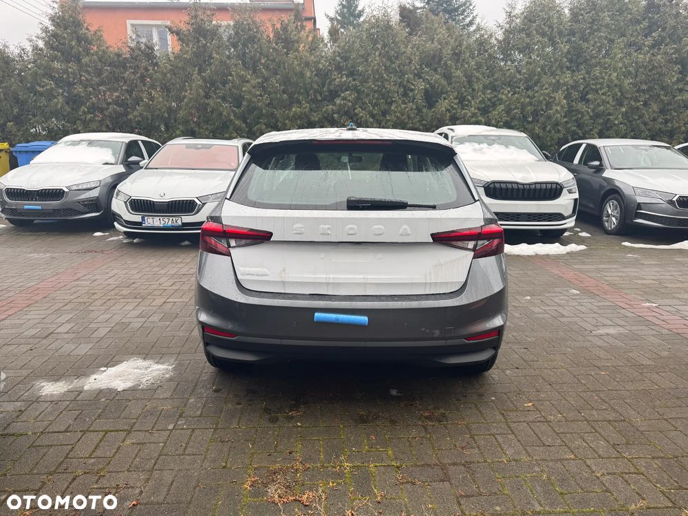 Skoda Fabia 1.0 Edition 130 - 6