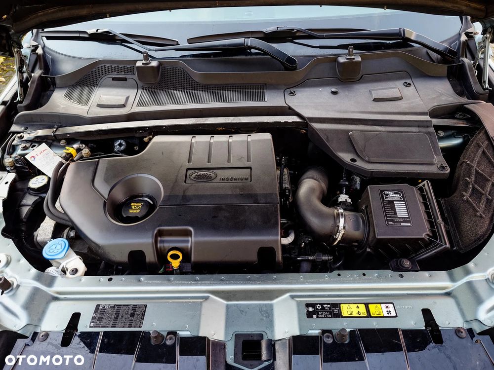 Land Rover Discovery Sport 2.0 TD4 SE - 8