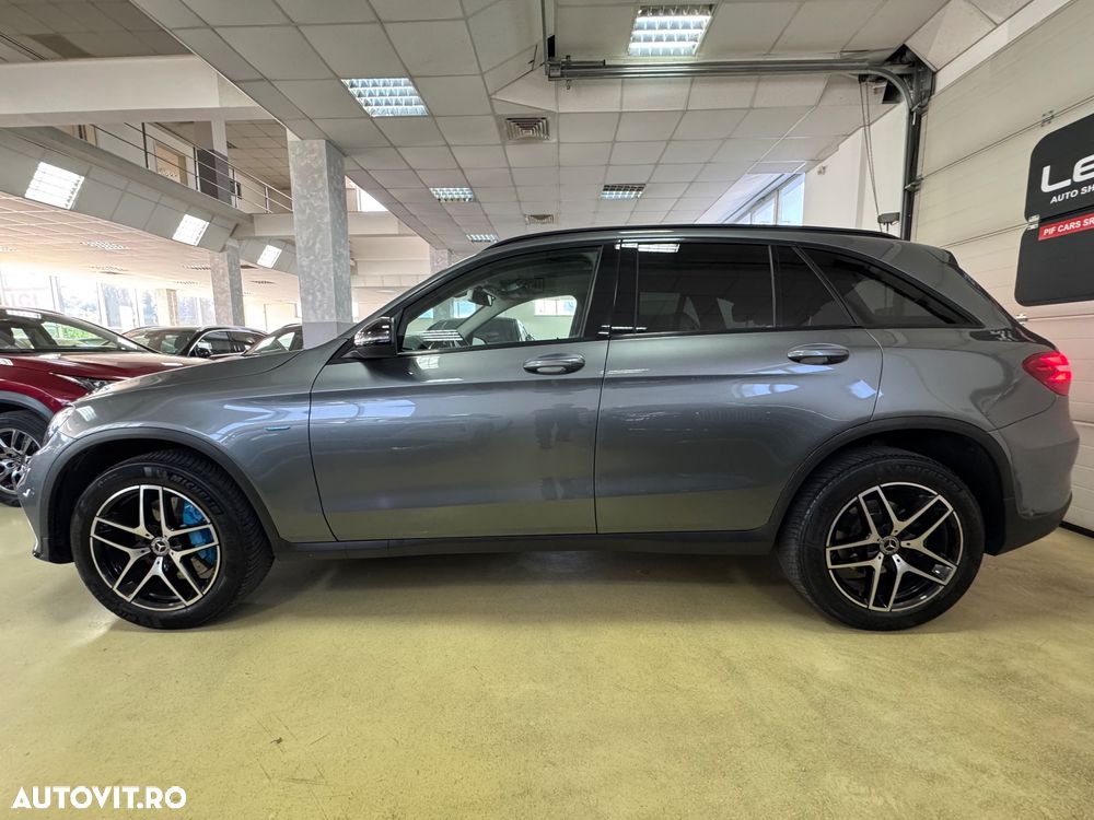 Mercedes-Benz GLC 350 e 4Matic 7G-TRONIC AMG Line - 13