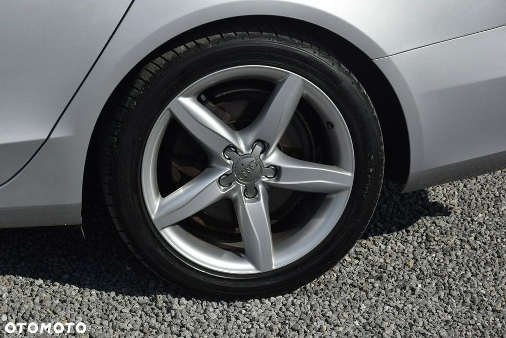 Audi A4 Avant - 19