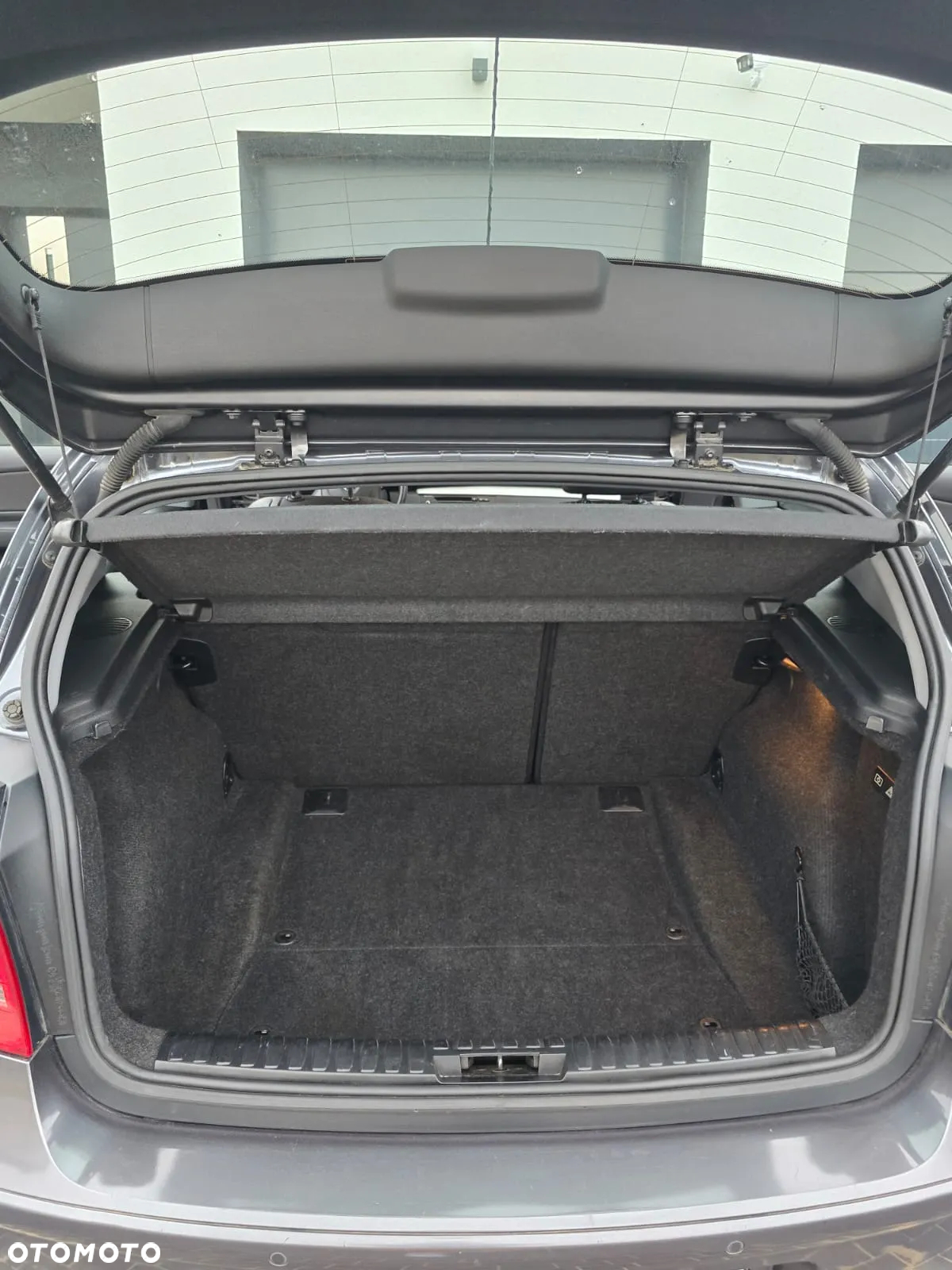 BMW Seria 1 118i - 26