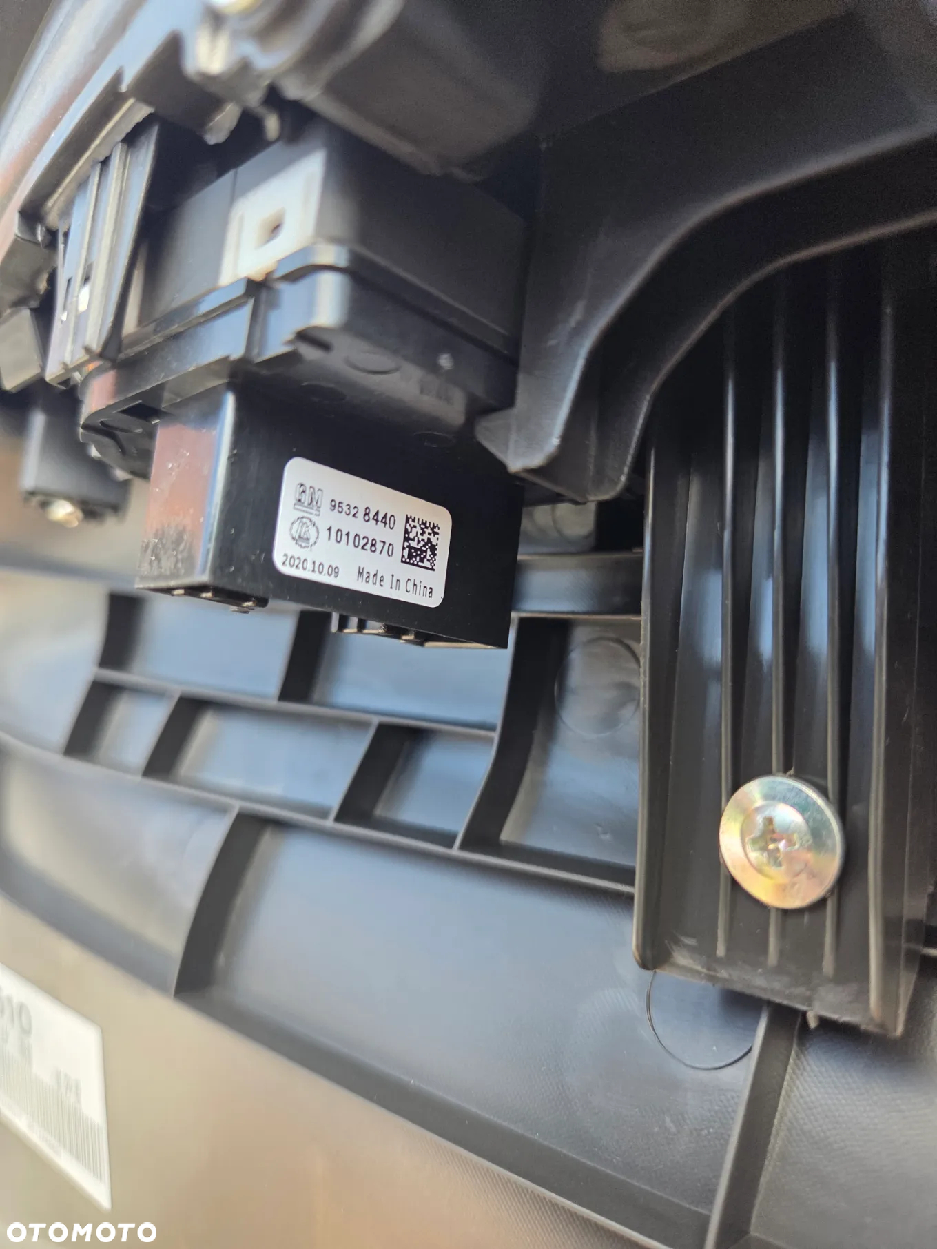 Tapicerka boczek drzwi lewe przód przednie Opel Karl Türverkleidung vorne links Opel Karl 42638510 42342953 95328440 tapicerka boczek drzwi lewy przod przedni Opel Karl - 10