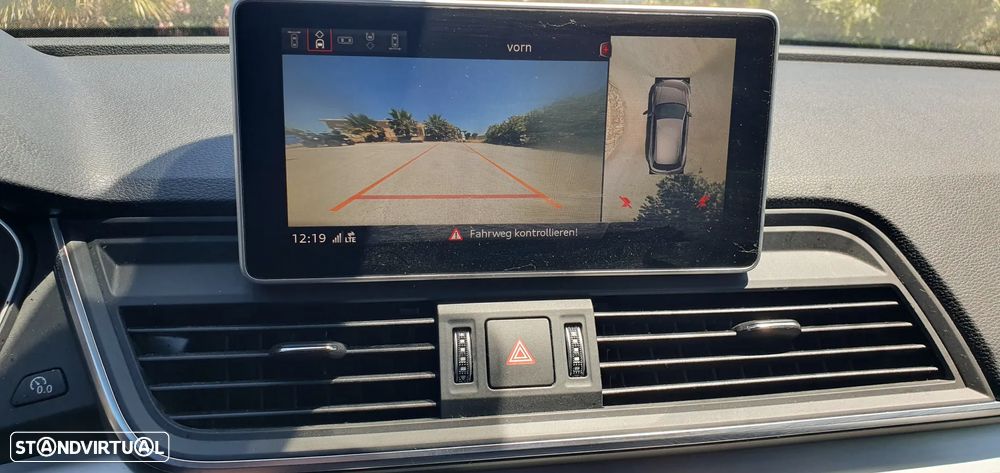 Audi Q5 40 TDI quattro Sport S-tronic - 11