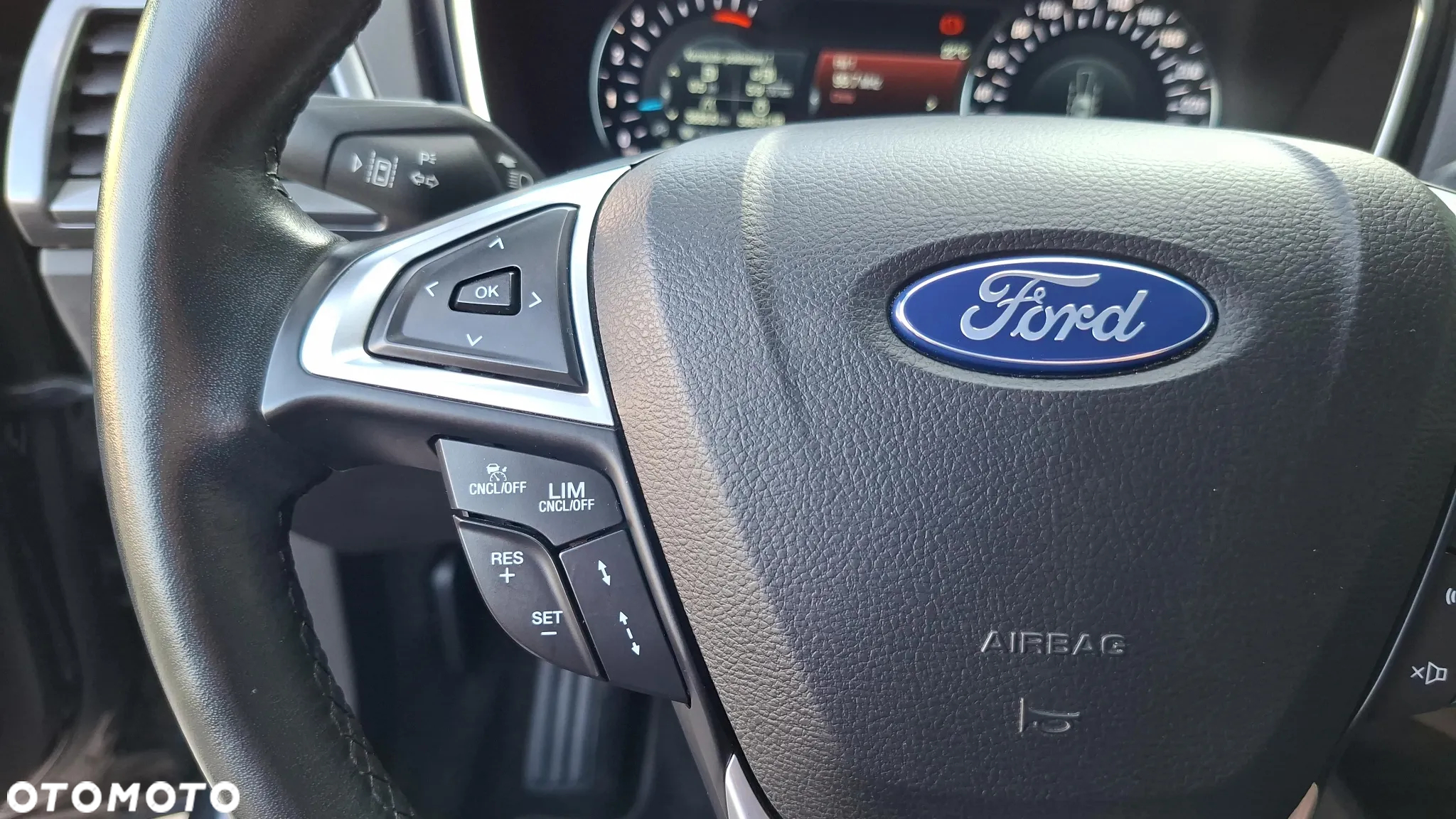 Ford Mondeo 2.0 EcoBlue Titanium - 18