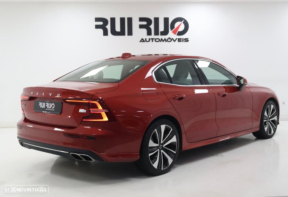 Volvo S60 2.0 T8 PHEV Inscription AWD - 3