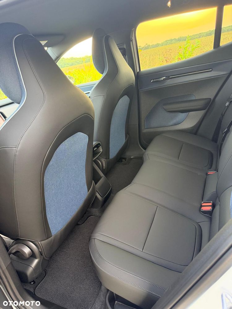 Volvo EX30 - 32