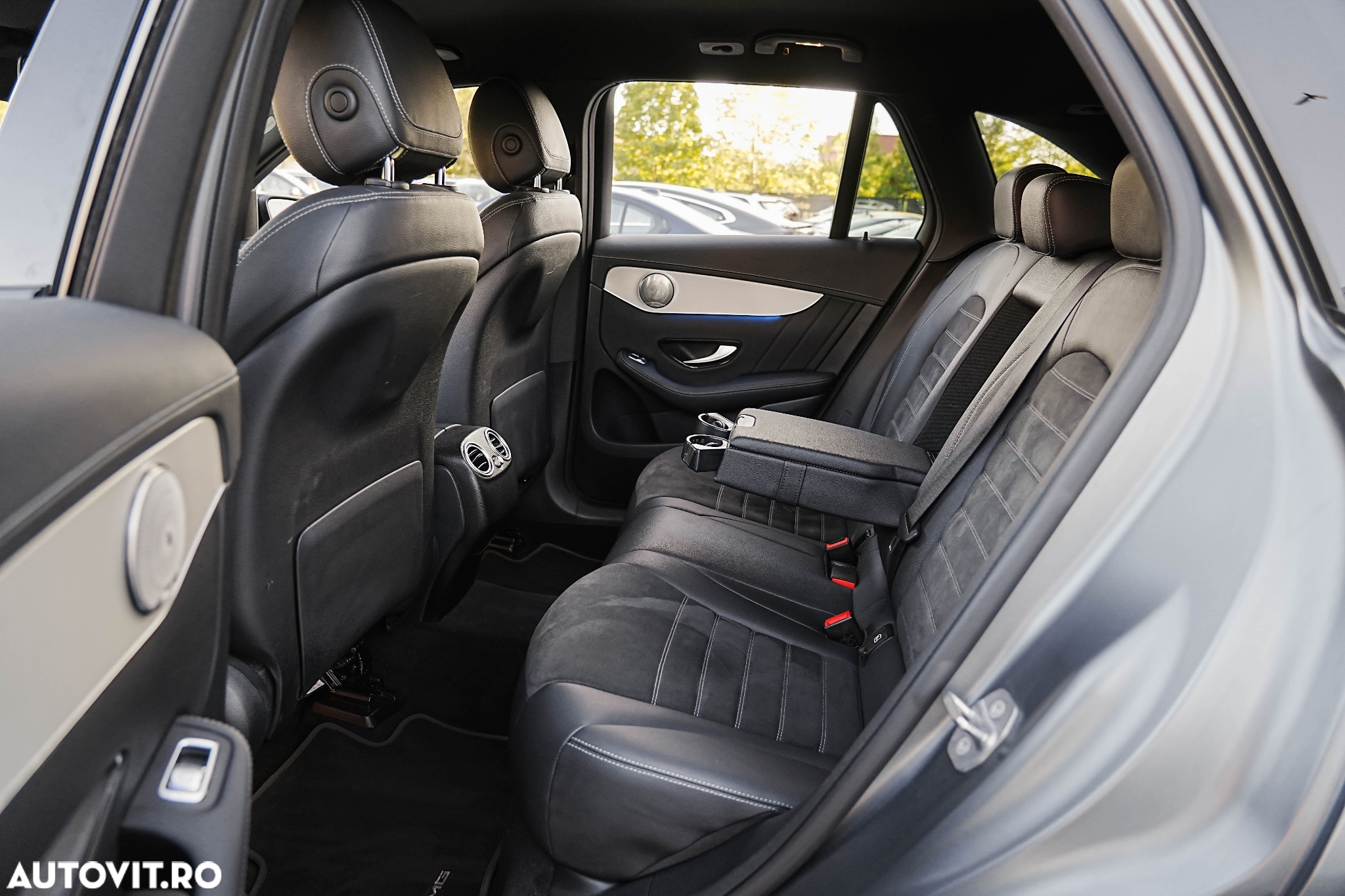 Mercedes-Benz GLC 200 4Matic 9G-TRONIC AMG Line - 17