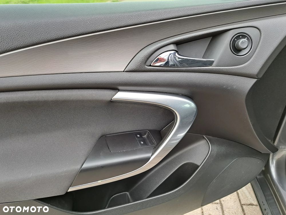 Opel Insignia - 26