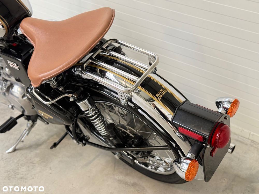 Royal Enfield Classic - 35