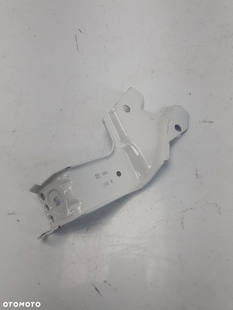 UCHWYT BŁOTNIKA PRAWY PRZÓD MOCOWANIE OPEL INSIGNIA B - 3