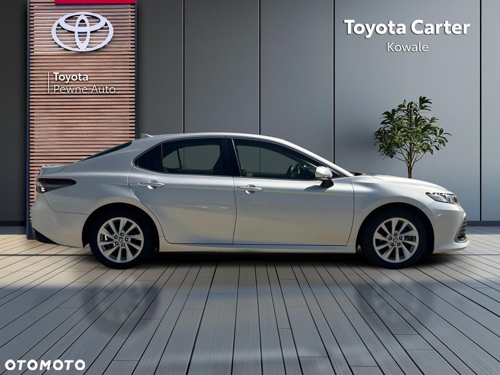 Toyota Camry 2.5 Hybrid Comfort CVT - 7