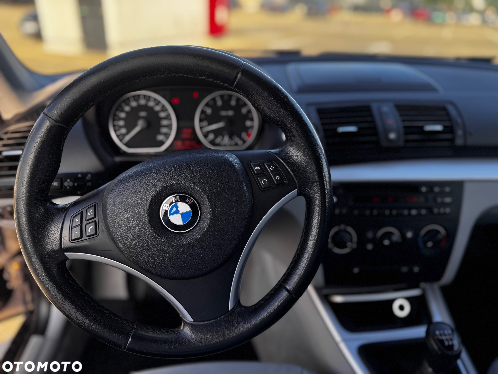 BMW Seria 1 116i - 17
