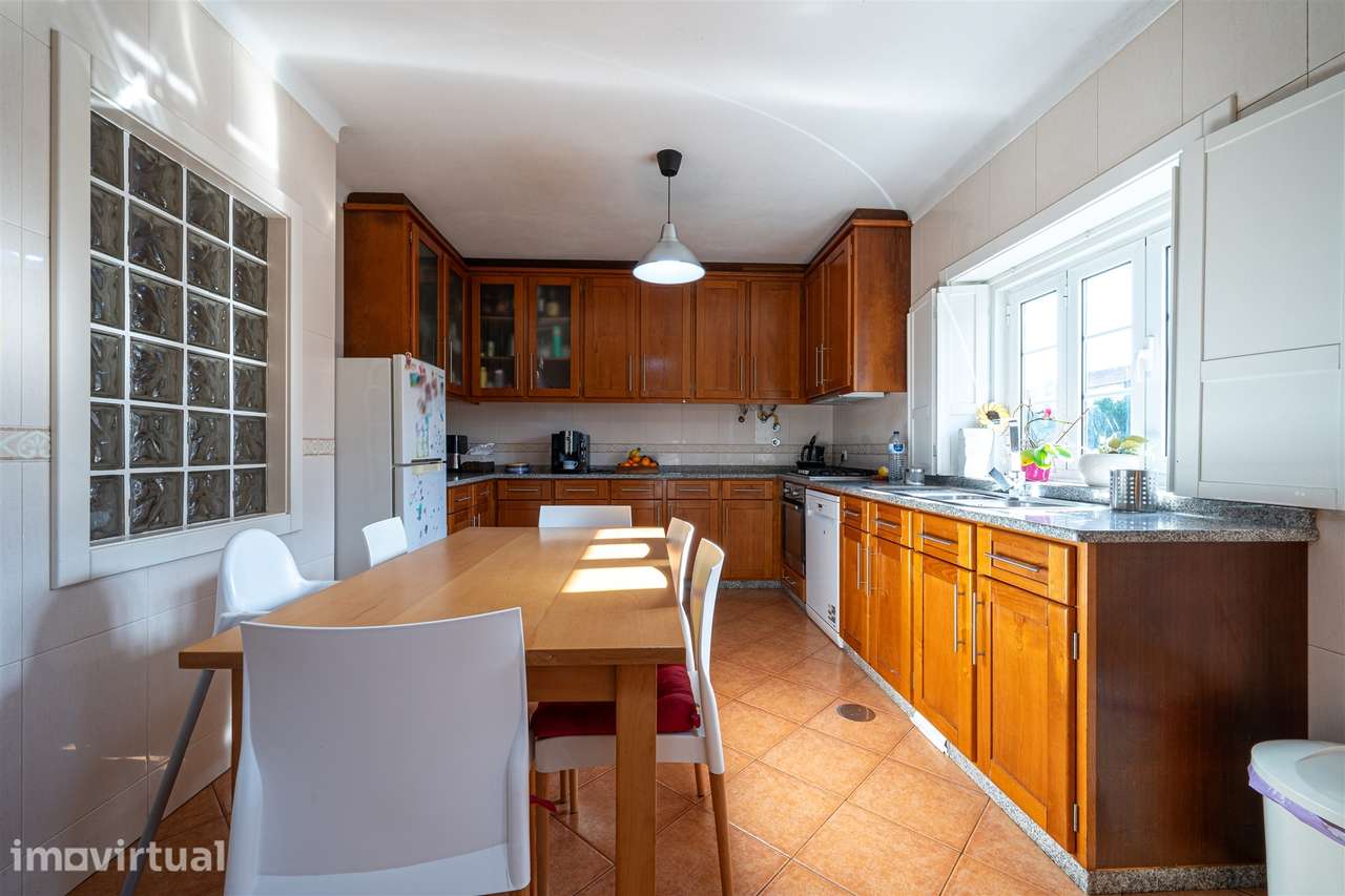 Moradia Geminada T3 Venda em Oliveira de Azeméis, Santiago de Riba-Ul, - Grande imagem: 5/40