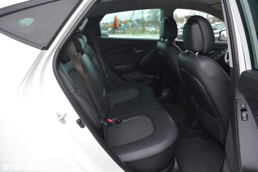 Hyundai ix35 - 13