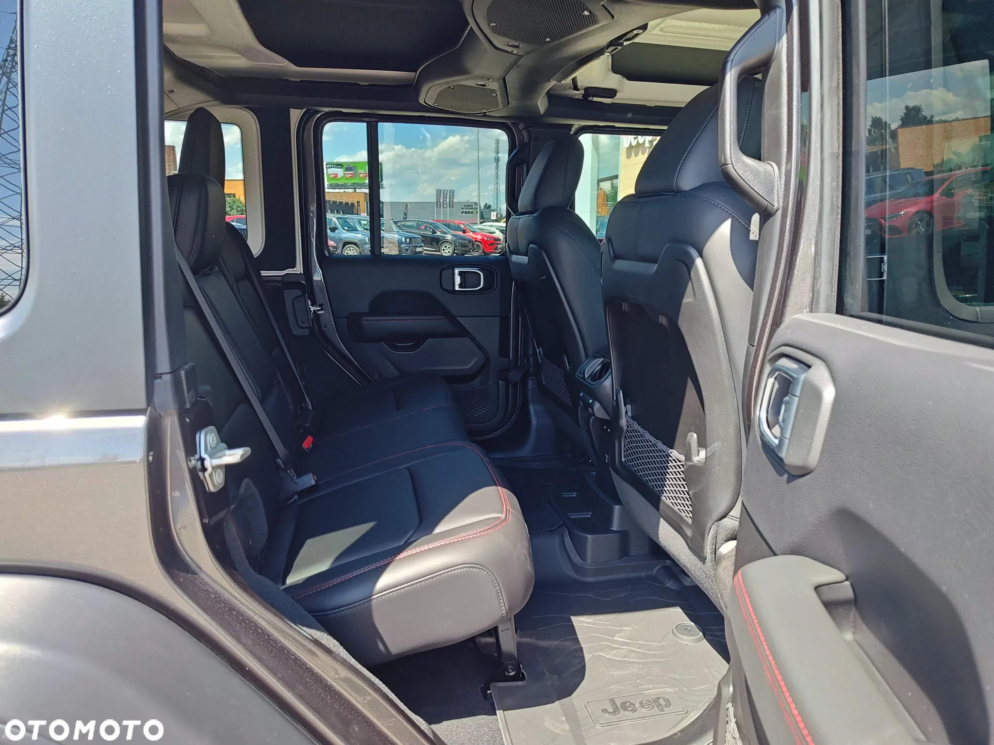 Jeep Wrangler Unlimited GME 2.0 Turbo Rubicon - 17