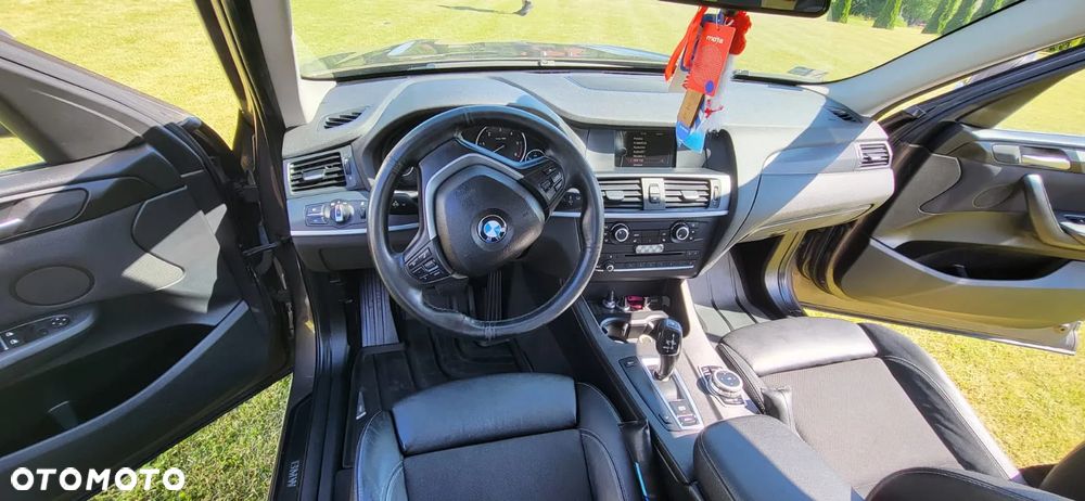 BMW X3 xDrive20d - 14