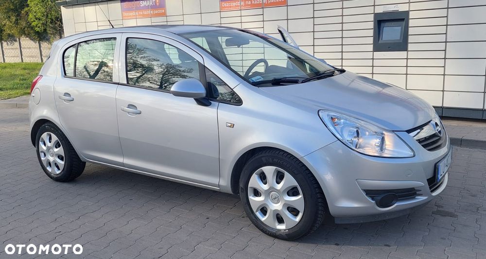Opel Corsa 1.2 16V - 4