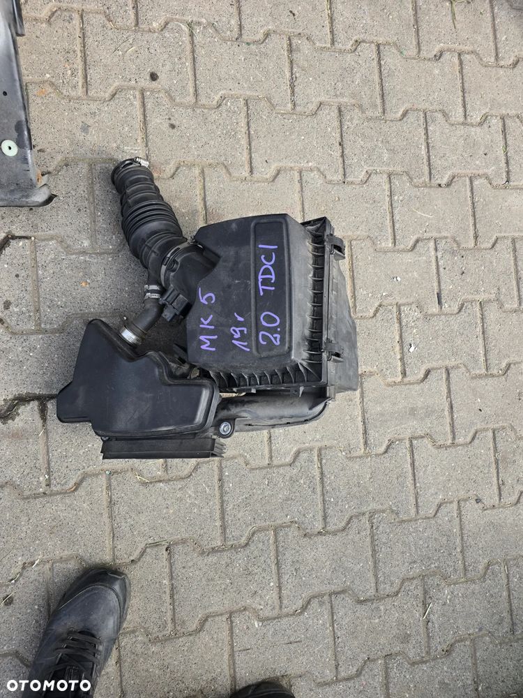 Ford Mondeo MK5 2.0 TDCI obudowa filtra powietrza przepływomierz - 1