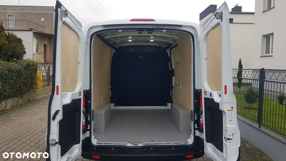 Ford Transit - 20