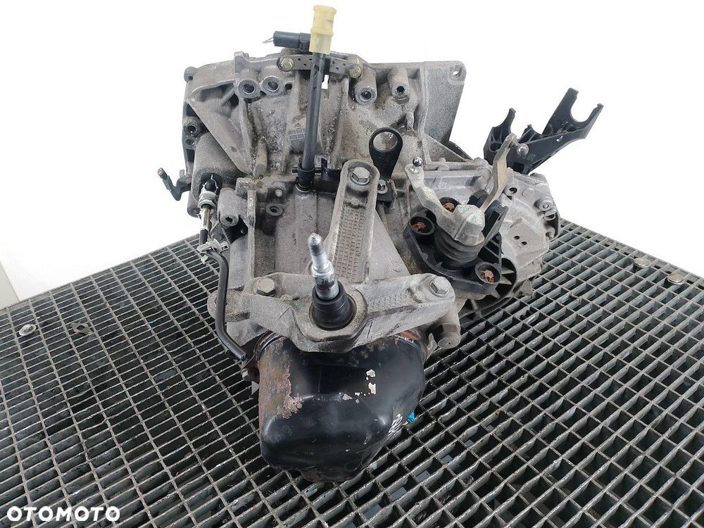 SKRZYNIA BIEGÓW MANUALNA 5 RENAULT MODUS JH3128 1.2 16V - 4