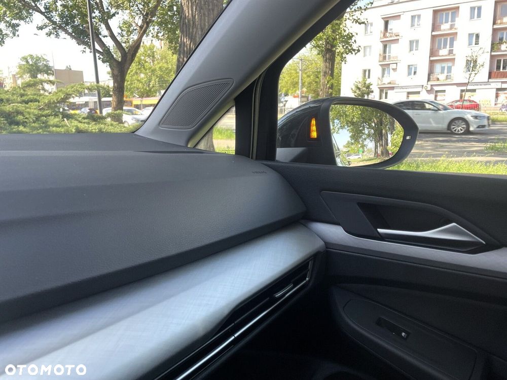 Volkswagen Golf Variant 2.0 TDI Life - 32