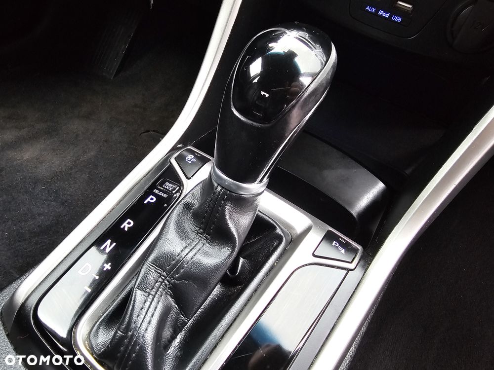 Hyundai i30 1.6 CRDI DCT Premium - 23