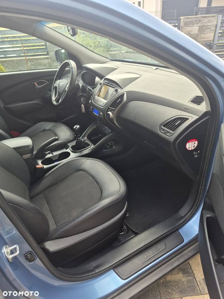 Hyundai ix35 1.7 CRDi 2WD Fifa World Cup Edition - 11