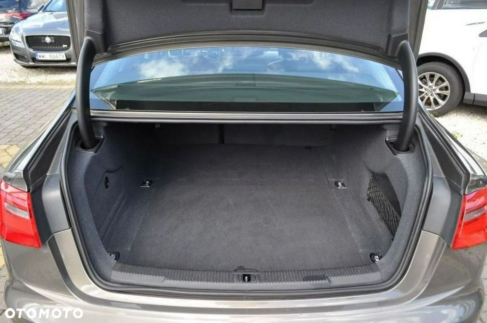 Audi A6 Limousine 3.0 TDI DPF clean diesel quattro S tronic - 37
