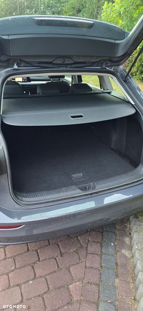 Volkswagen Golf VIII 2.0 TDI Life - 7