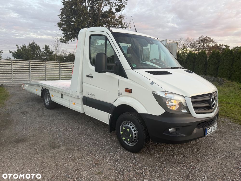 Mercedes-Benz Sprinter - 4