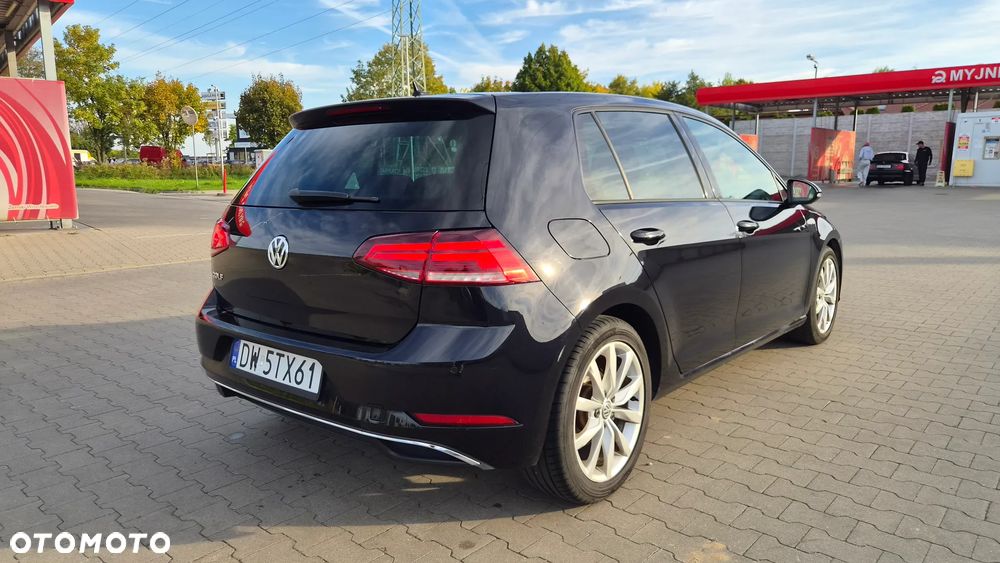 Volkswagen Golf 1.4 TSI BMT Comfortline - 11