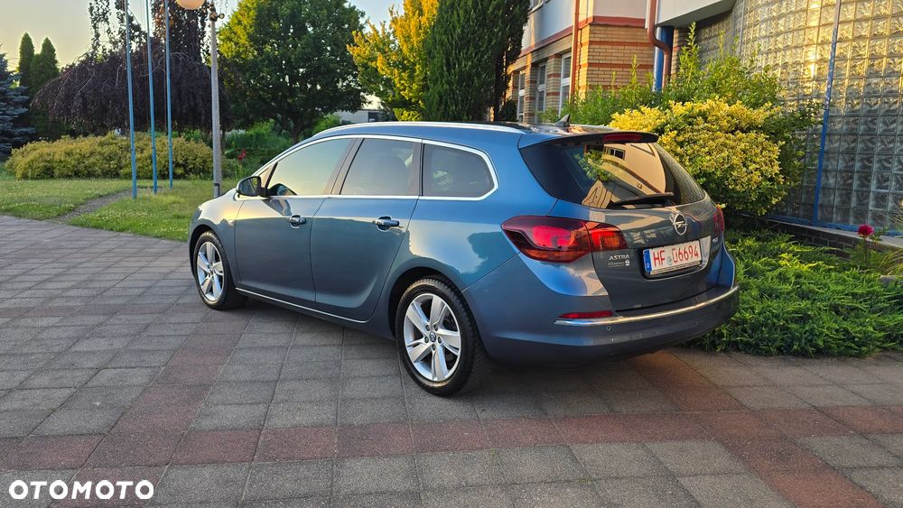 Opel Astra - 37