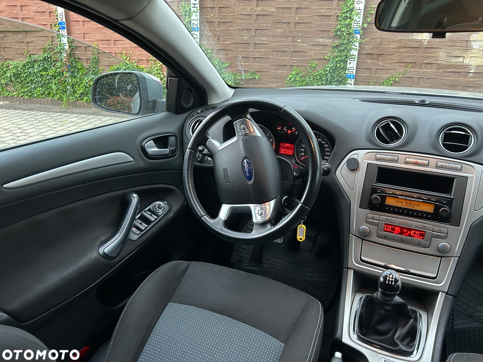 Ford Mondeo Turnier 1.6 Ti-VCT Trend - 27