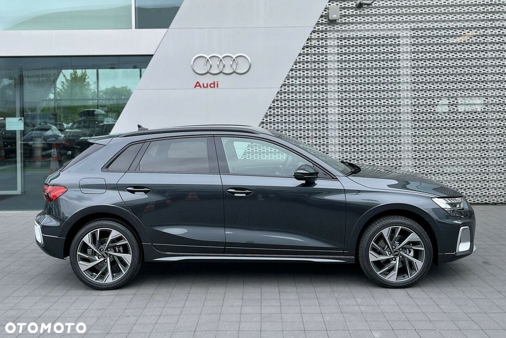 Audi A3 Sportback - 2