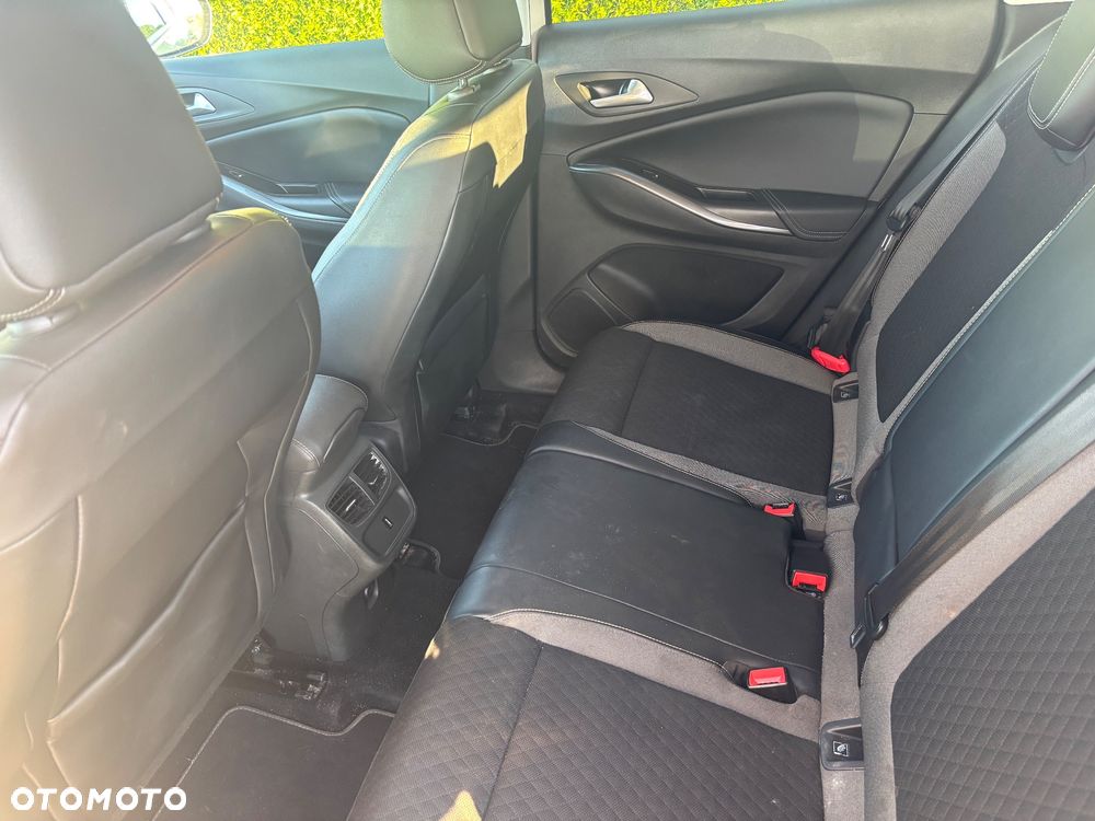 Opel Grandland X 1.2 T Ultimate S&S - 13