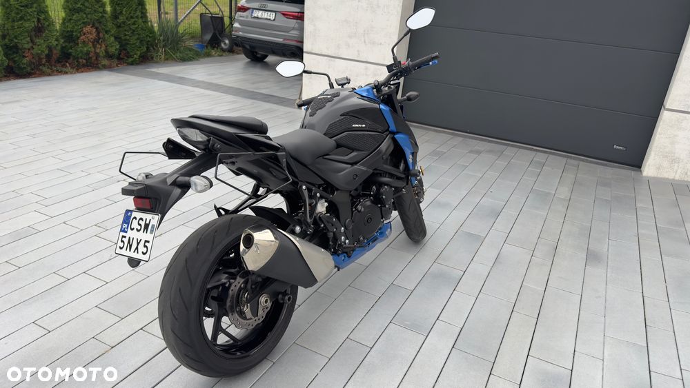 Suzuki GSX - 5