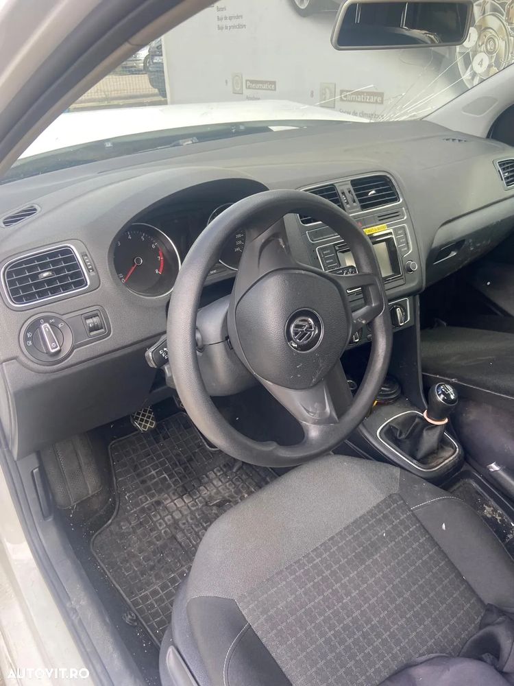 Volkswagen Polo 1.2 TSI BMT Comfortline - 14