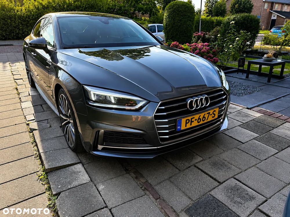 Audi A5 Limousine - 1