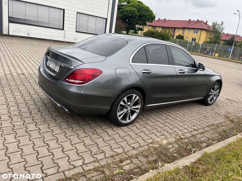 Mercedes-Benz Klasa C 300 7G-TRONIC - 4