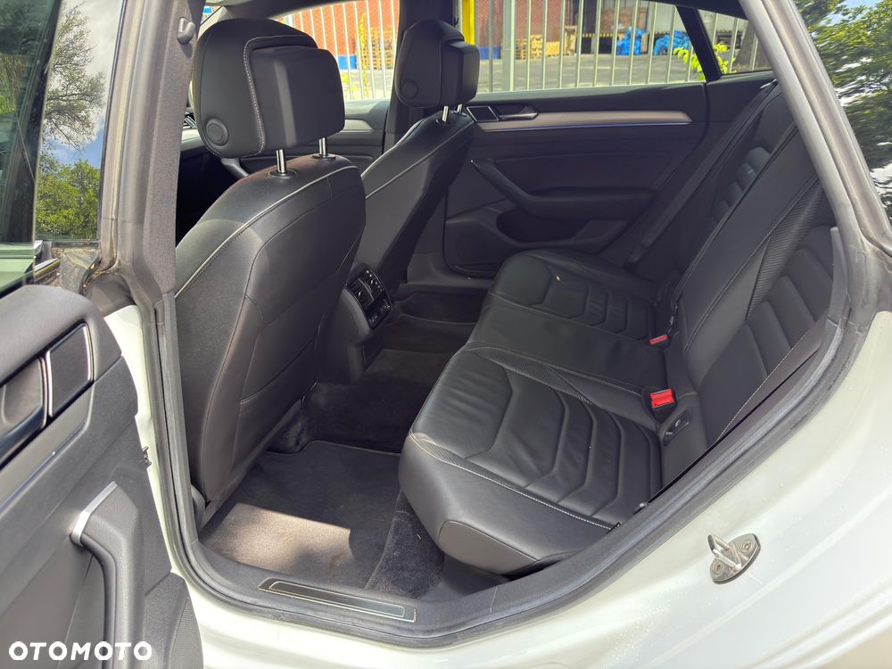 Volkswagen Arteon 2.0 TDI 4Motion SCR R-Line Edition DSG - 11