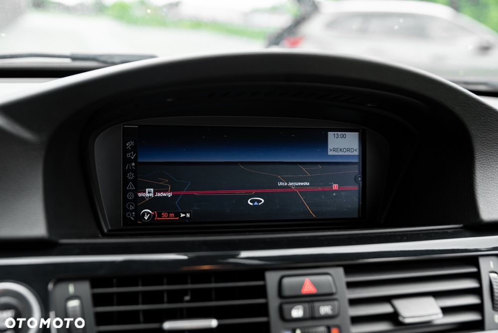 BMW Seria 3 325i xDrive Edition Exclusive - 33