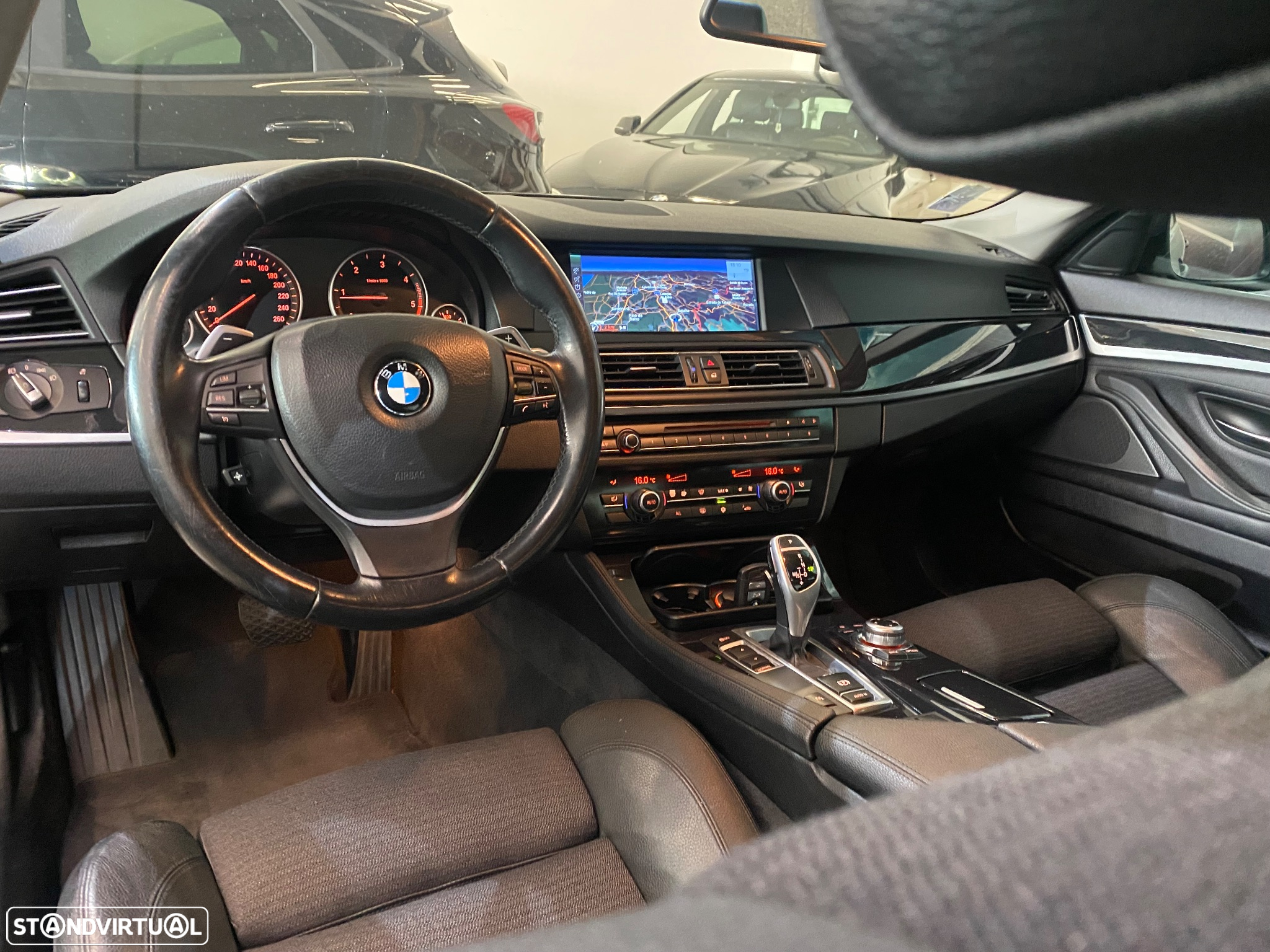 BMW 520 d Exclusive Auto 123g - 7