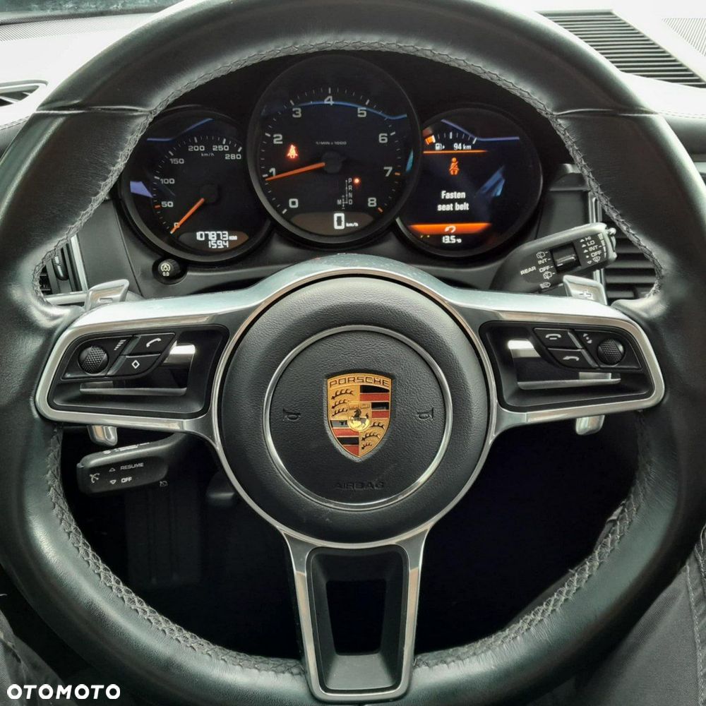 Porsche Macan - 15