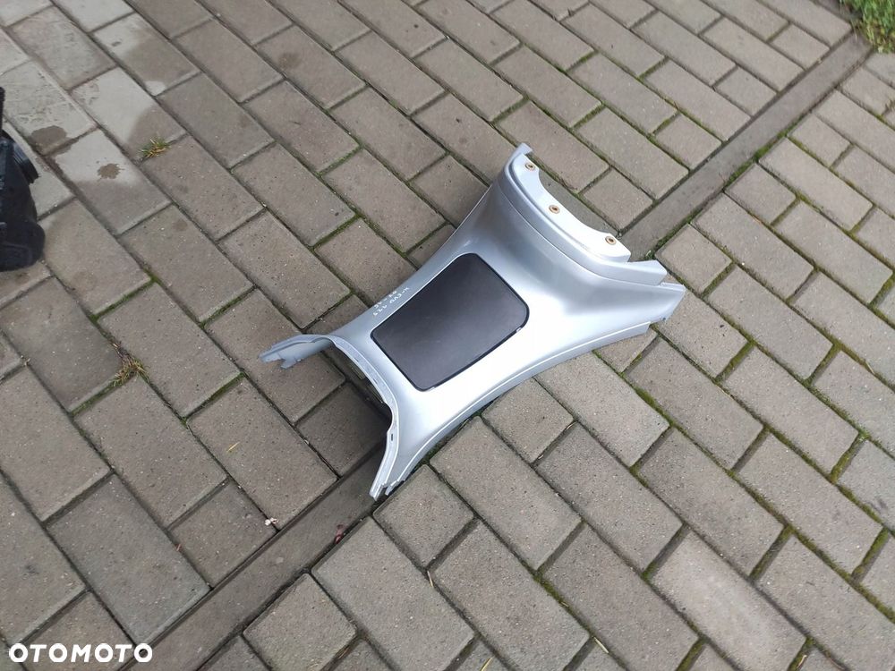 EU TUNEL ŚRODKOWY OSŁONA PIAGGIO X-EVO 125 07- - 2